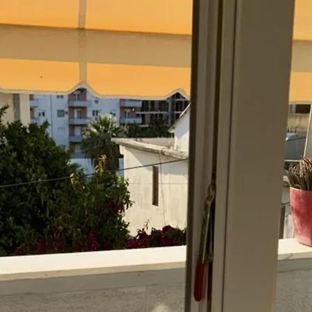 Bitaj Hotell Vlorë